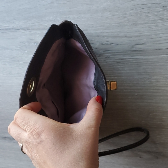 Coach wristlet - Picture 3 of 3